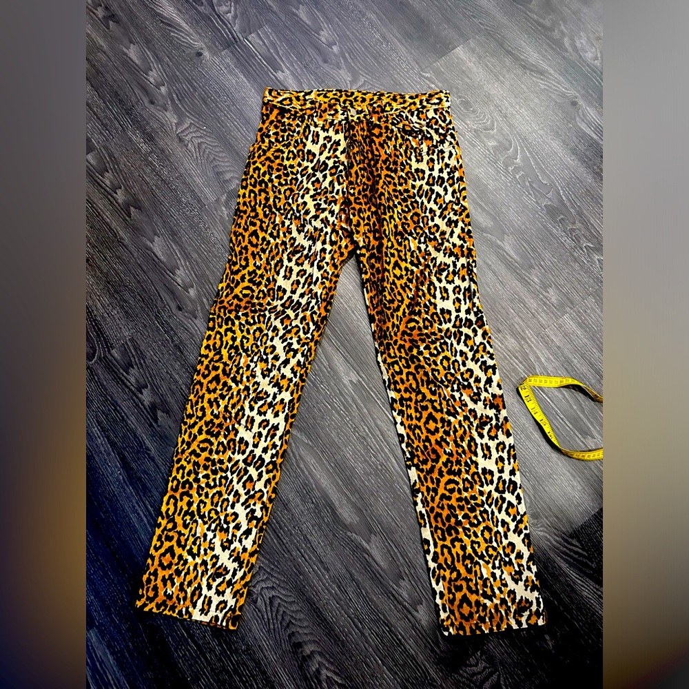 Vintage Serious Leopard/cheetah pants - very cool! Size 32 - see measurements